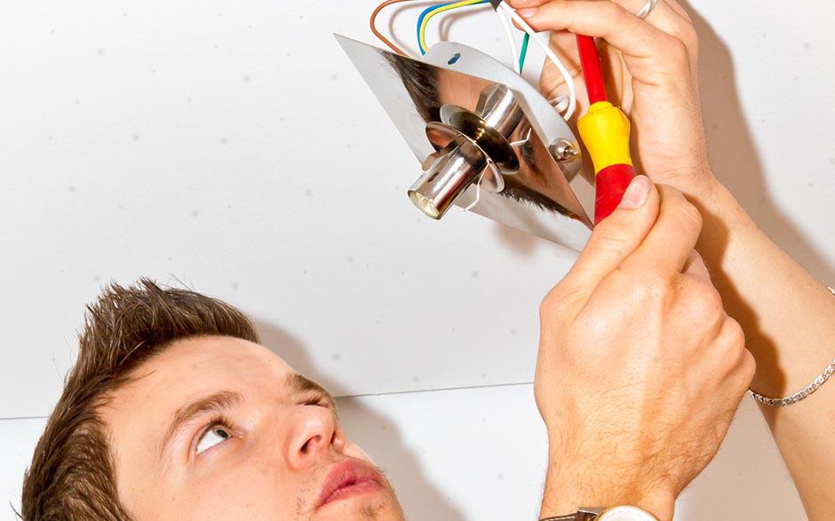 électricien dans le bâtiment Serris